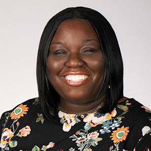 Nikki-Barnett_sm